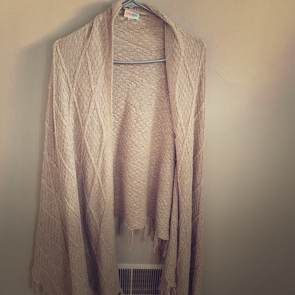 Brand New LuLaRoe Classic Cream Mimi Wrap